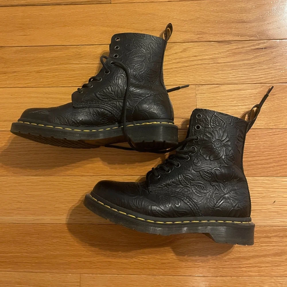 Dr. Marten 1460 PASCAL FLORAL EMBOSS - Picture 5 of 9